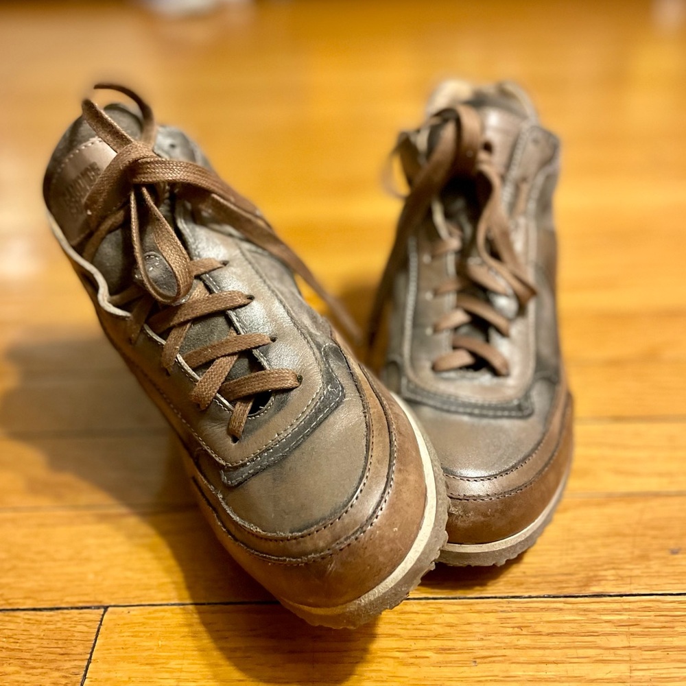 Candice copper leather high top sneakers. Made in Italy. Sz 41 / 10 / 10.5